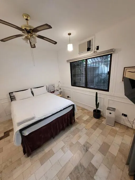 Dom wakacyjny Jay'S Cottage House Angeles