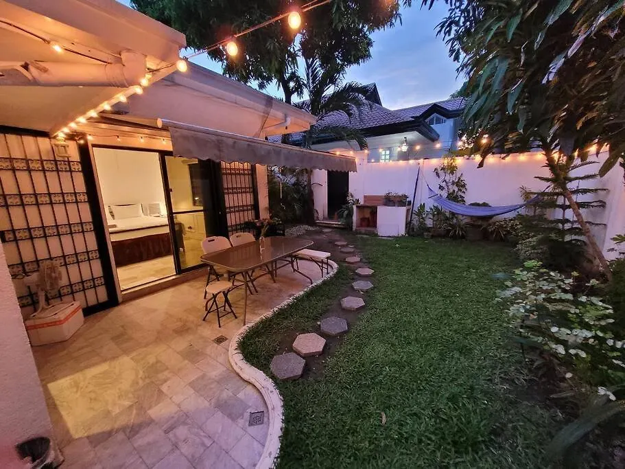 Dom wakacyjny Jay'S Cottage House Angeles